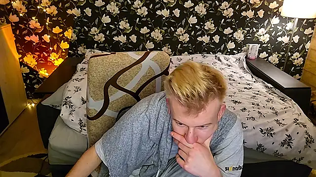 Vuitton live sex cam