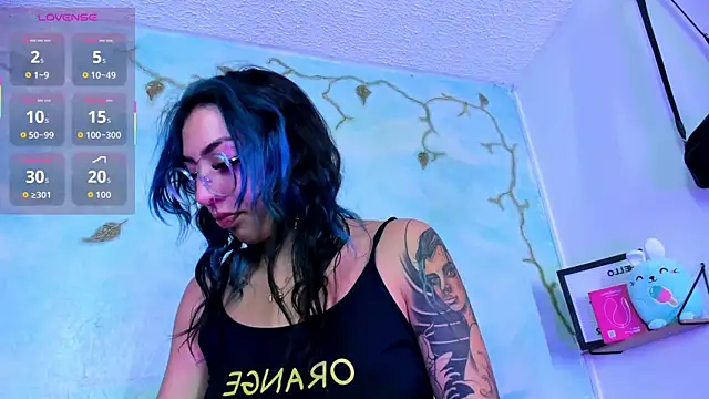 SaturnooStonee webcam