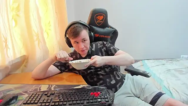 iliaskrislove webcam