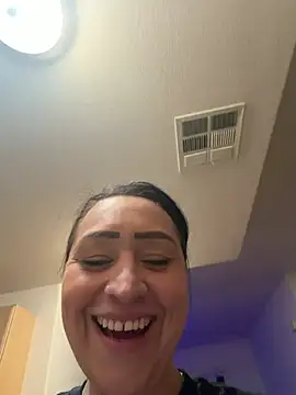 AlyssiaAmoreXO webcam