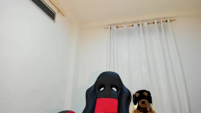 ana_maria___ webcam