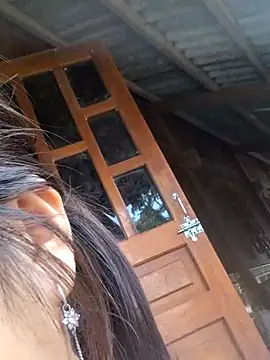 miumiu_sexy2x webcam