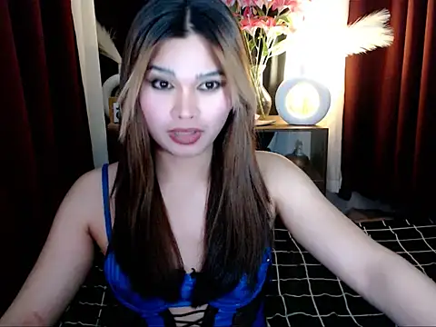 DevilCockMaxine webcam