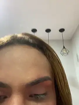 Jullyanaximeness webcam