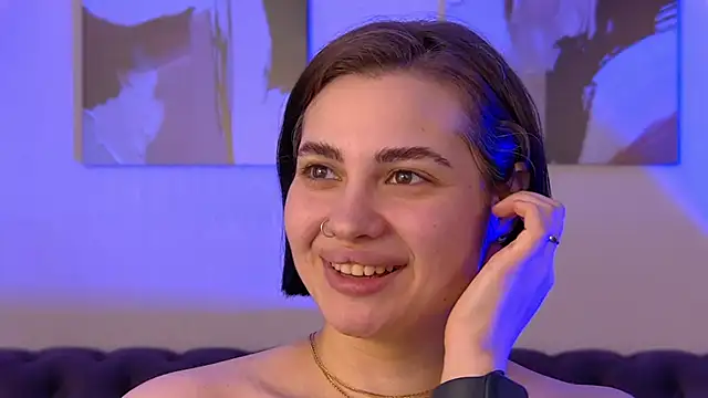 AdrianaToress webcam