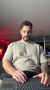 Valenthino_Salvatore webcam