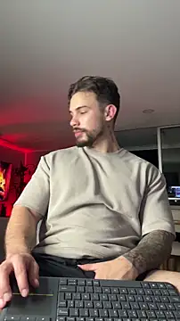 Valenthino_Salvatore webcam