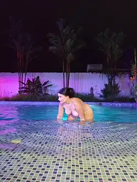 Pretty_Julieta webcam