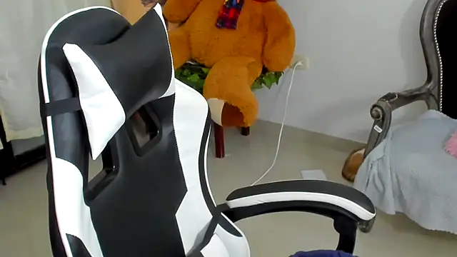 __Emma__11__Lecat_ webcam