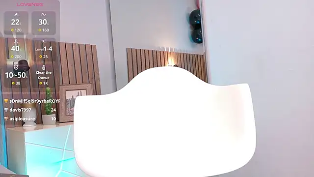 Mia_Bellefort webcam