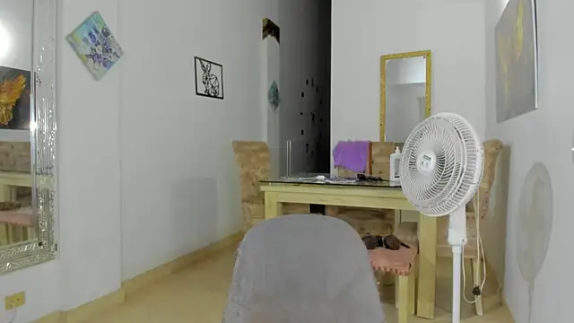 divinepleasury live sex cam