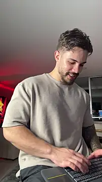 Valenthino_Salvatore webcam