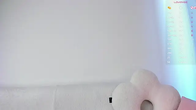 danacandy (F young) - Doggy no panties spread 🍑 lovense on