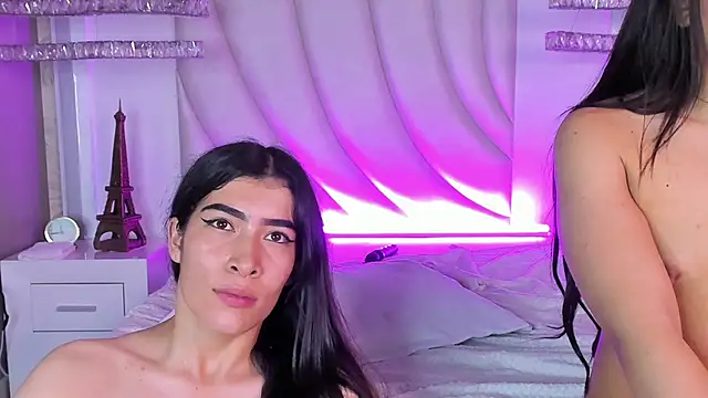 siara_and_zoe webcam