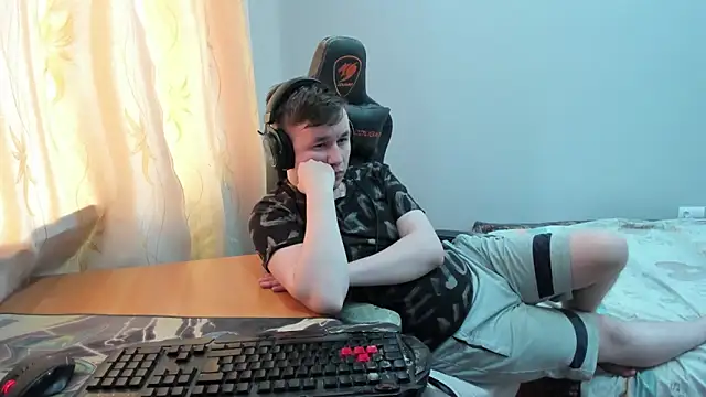 iliaskrislove webcam