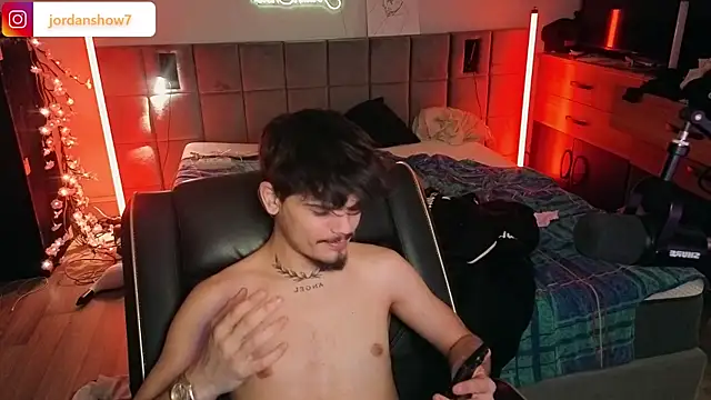 JordanShow webcam