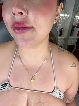 Katie_shuangs webcam