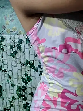 LovelyAuspices webcam