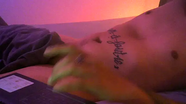 Forthepleasur_ webcam