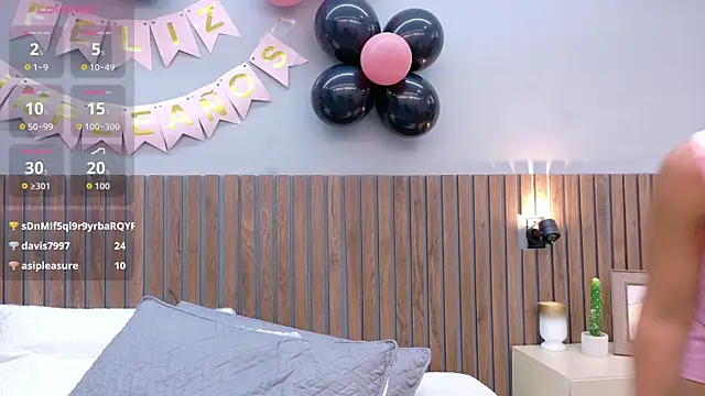 Mia_Bellefort webcam