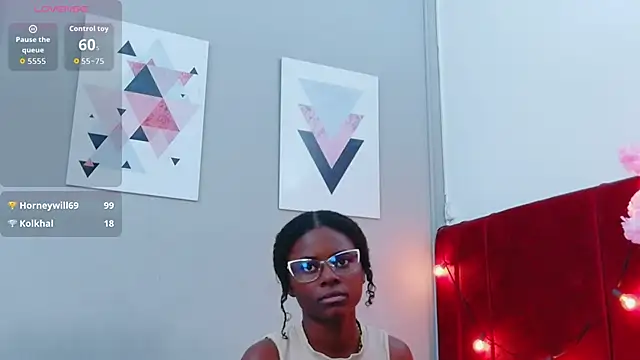 cutielittleebonyy webcam