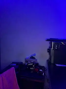 ugly_shinii99 webcam