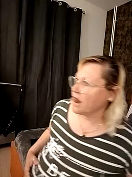 I_amVeronicle webcam