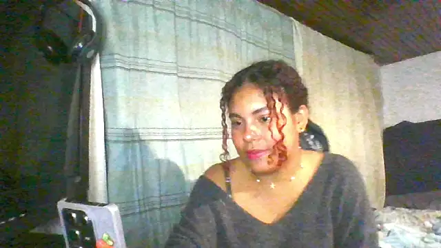 ashly_lonsoon webcam