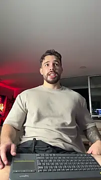 Valenthino_Salvatore webcam