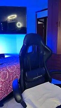 girl_kataleya10 - Girl_kataleya10's free webcam - UK Sex Cams