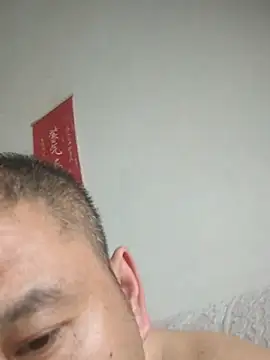 wanggang880903 webcam