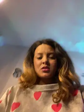 ame_desire - Ame_Desire's free webcam - UK Sex Cams