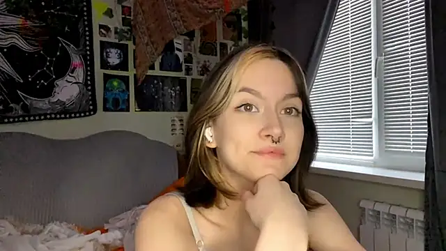 AllegraStaffieri webcam