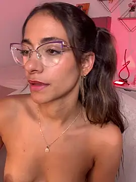 elegant__rouse webcam