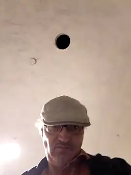 pegg-fist-me - Pegg-fist-me's free webcam - UK Sex Cams