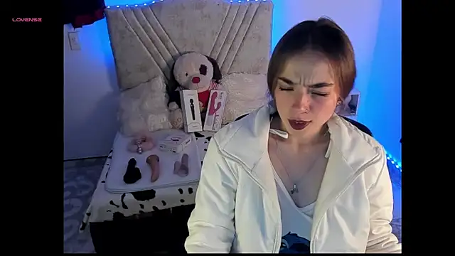 Mia_Victoria22 webcam