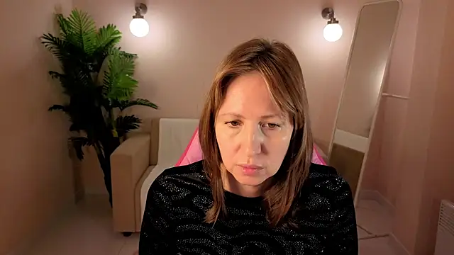 Elizabeth_Andersonn webcam