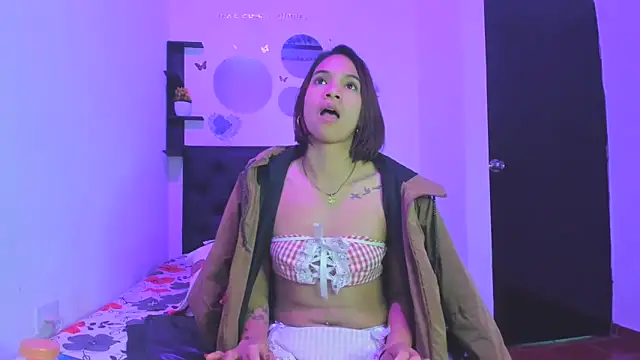 sapphire_brown20 - Sapphire_brown20's free webcam - UK Sex Cams