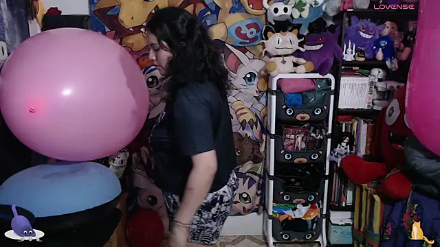 kureiji_hentaii webcam