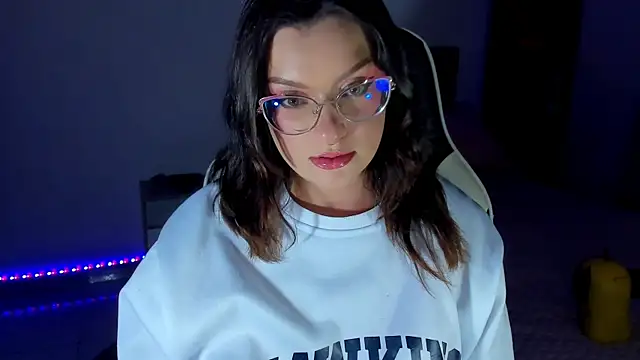 OphelianaRose33 webcam