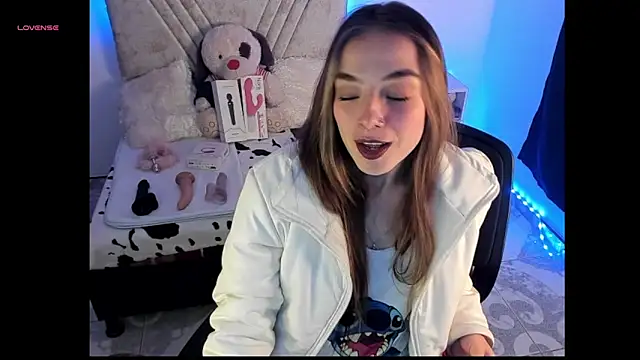 Mia_Victoria22 webcam