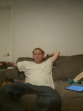 yourMasterisBored webcam