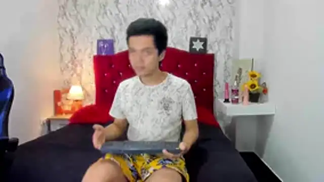 alejandra_and_james_ - Alejandra_and_James_'s free webcam - UK Sex Cams