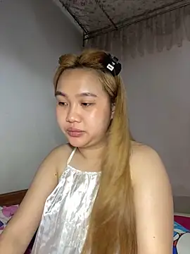 Almira6868 webcam