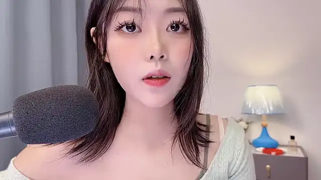 美女smalldaisy在线直播