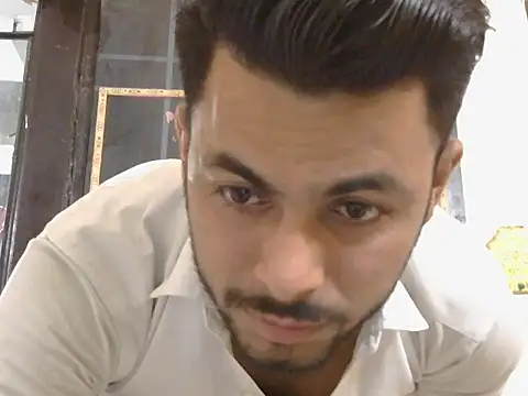 Stubborndesiboy webcam