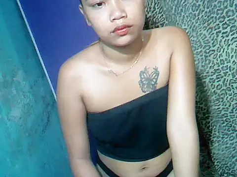 Milkytits_Yum00 webcam