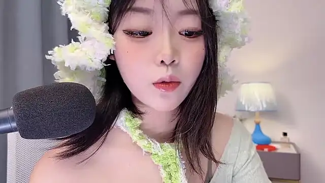 美女smalldaisy在线直播