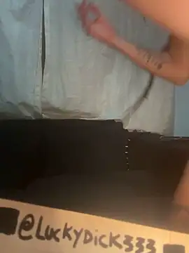 luckydick333 webcam