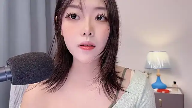 美女smalldaisy在线直播